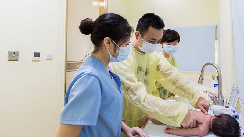婴儿洗澡盆材质揭秘：如何慧眼识珠？**